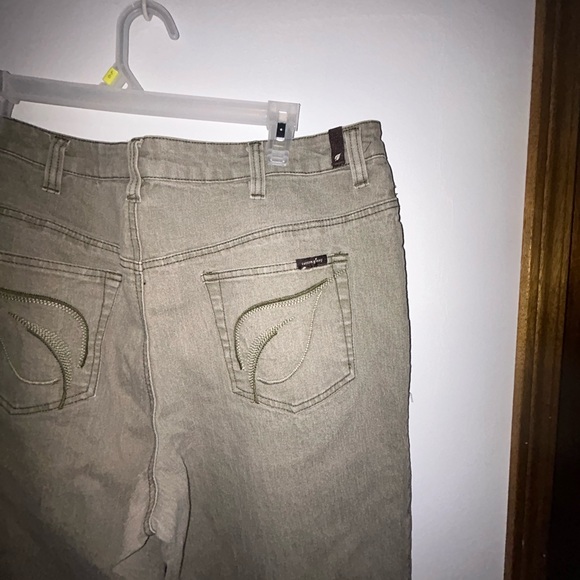 Vintage Cotton Ginny Olive Green Plus Size Midrise Jeans - Picture 4 of 7